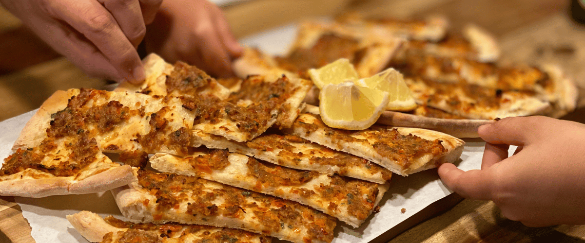 Türkische Pizza Lahmacun